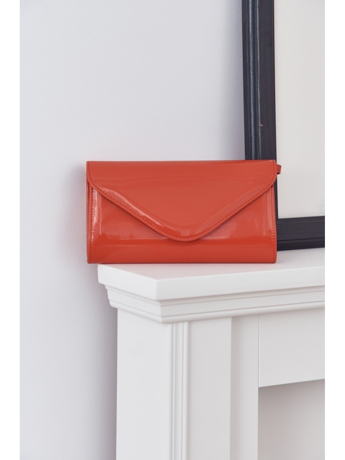 Patent coral envelope bag TOR007